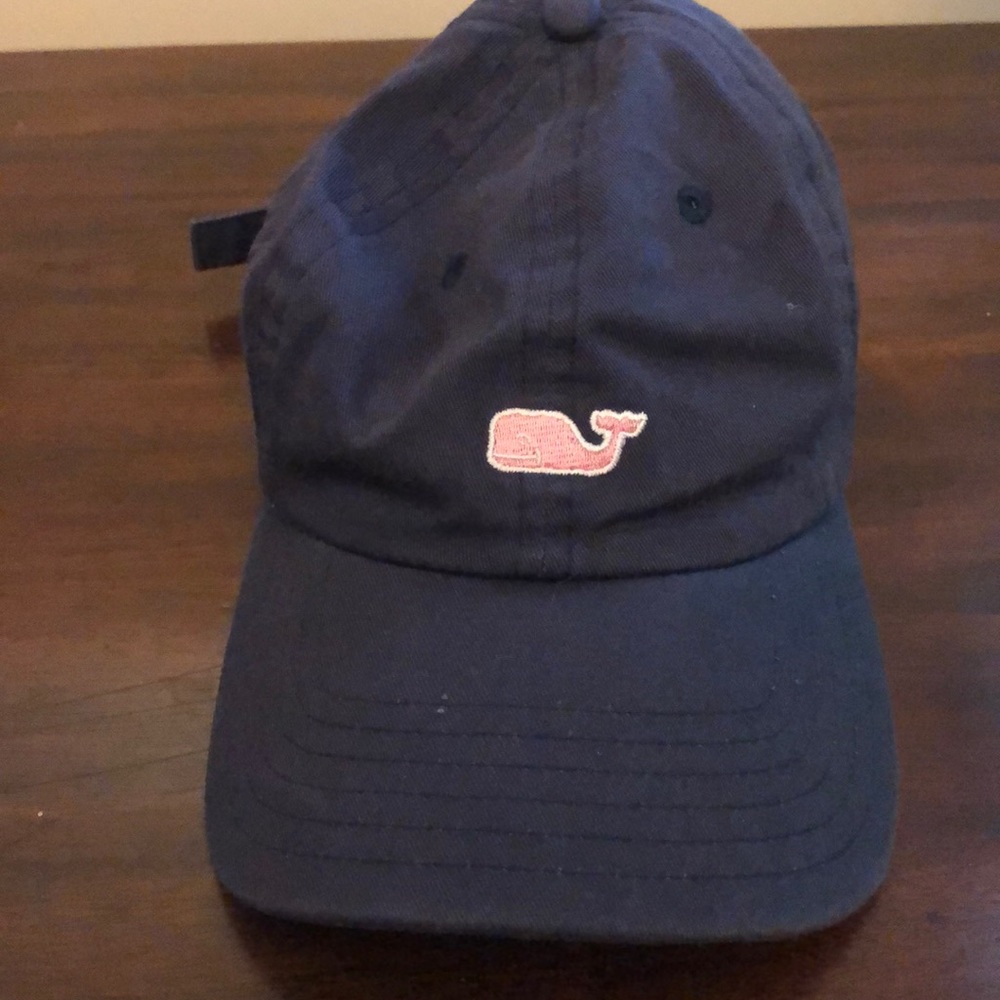 vineyard vines hat
